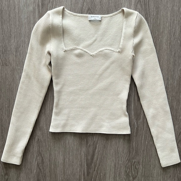 Babaton Tops - Babaton SCULPT KNIT SWEETHEART LONGSLEEVE